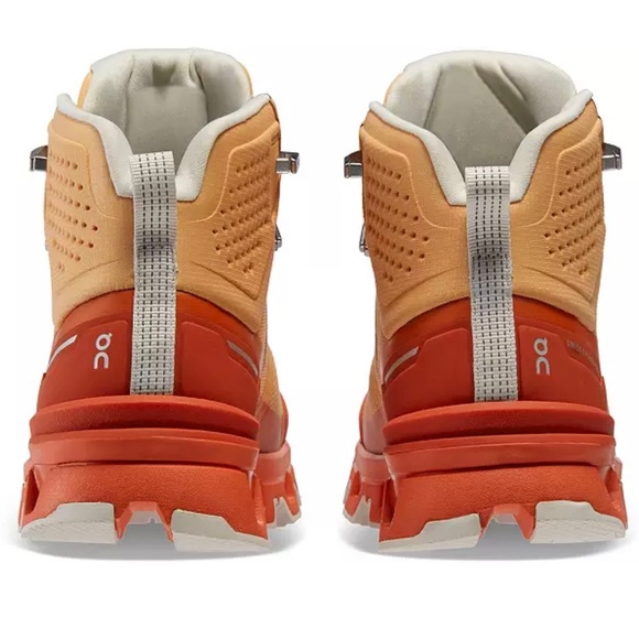 On Women's Cloudrock 2 Waterproof Hiking Boots - Picture 3 of 7